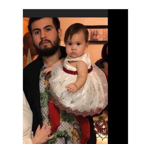 Meet your Posher, Luis - Picture 1 of 1